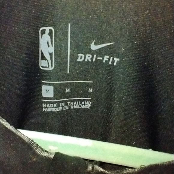 Nike Cleveland Cavaliers NBA Basketball 1/4 Zip Dri Fit Pullover Men's sz Medium - Picture 8 of 9